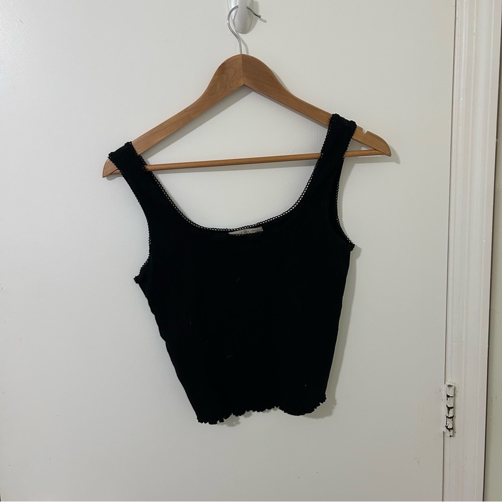 Active USA Women’s Black Sleeveless Ribbed Crop Top Tank Top
